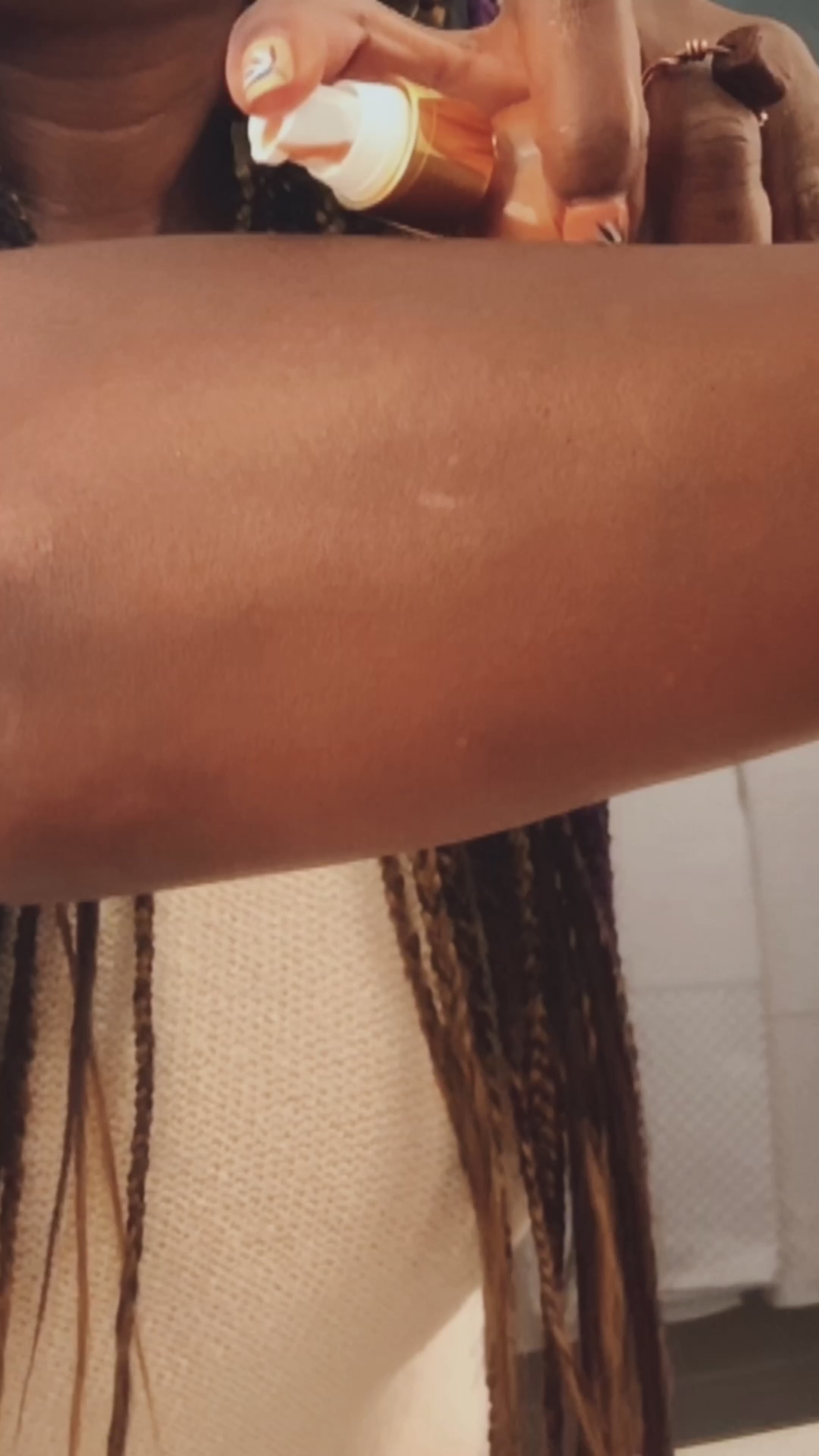 Load video: サンデーグローオイル